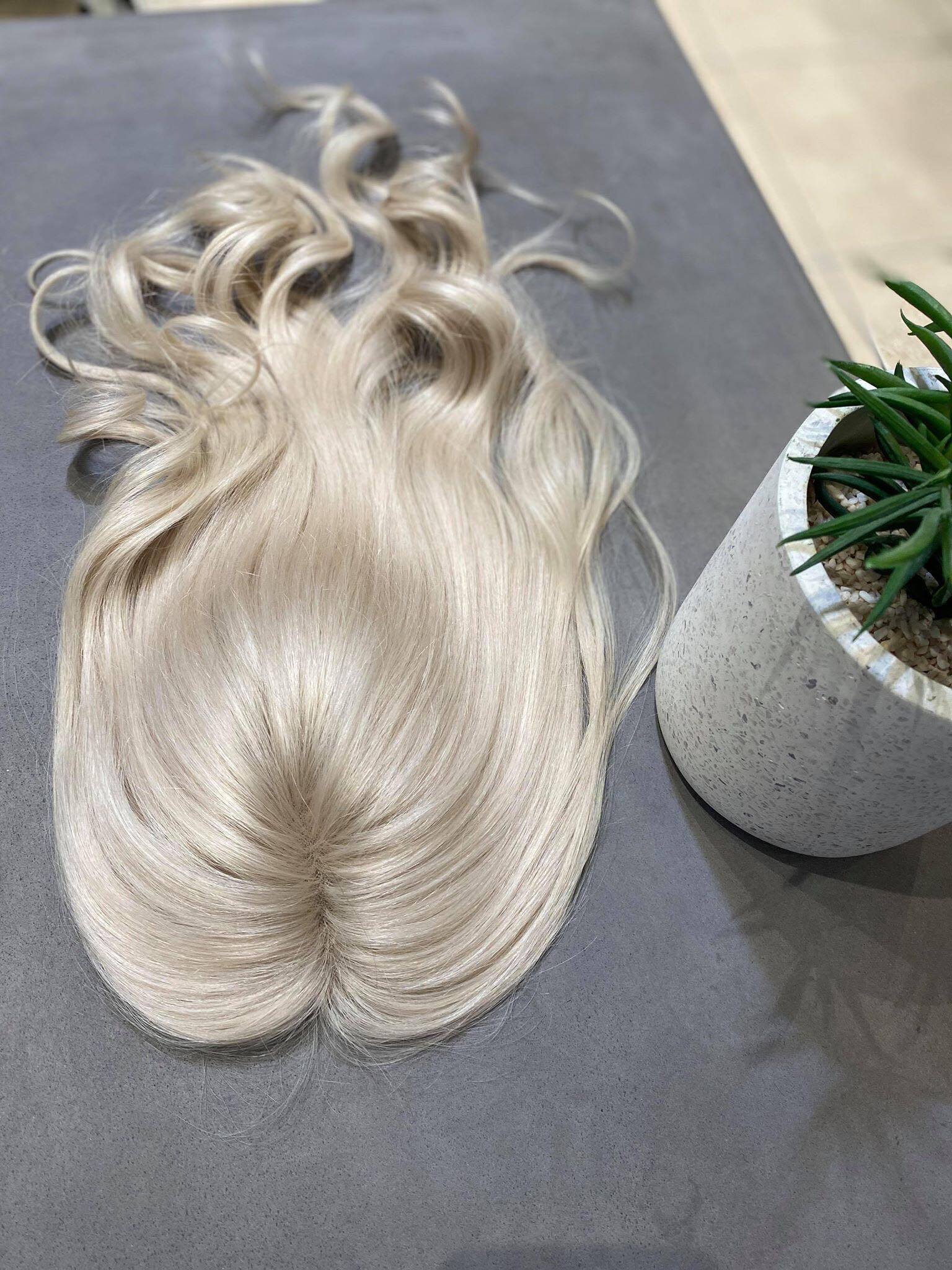 Monroe 18" (Wavy / Curly) | 100% Remy Hair Topper