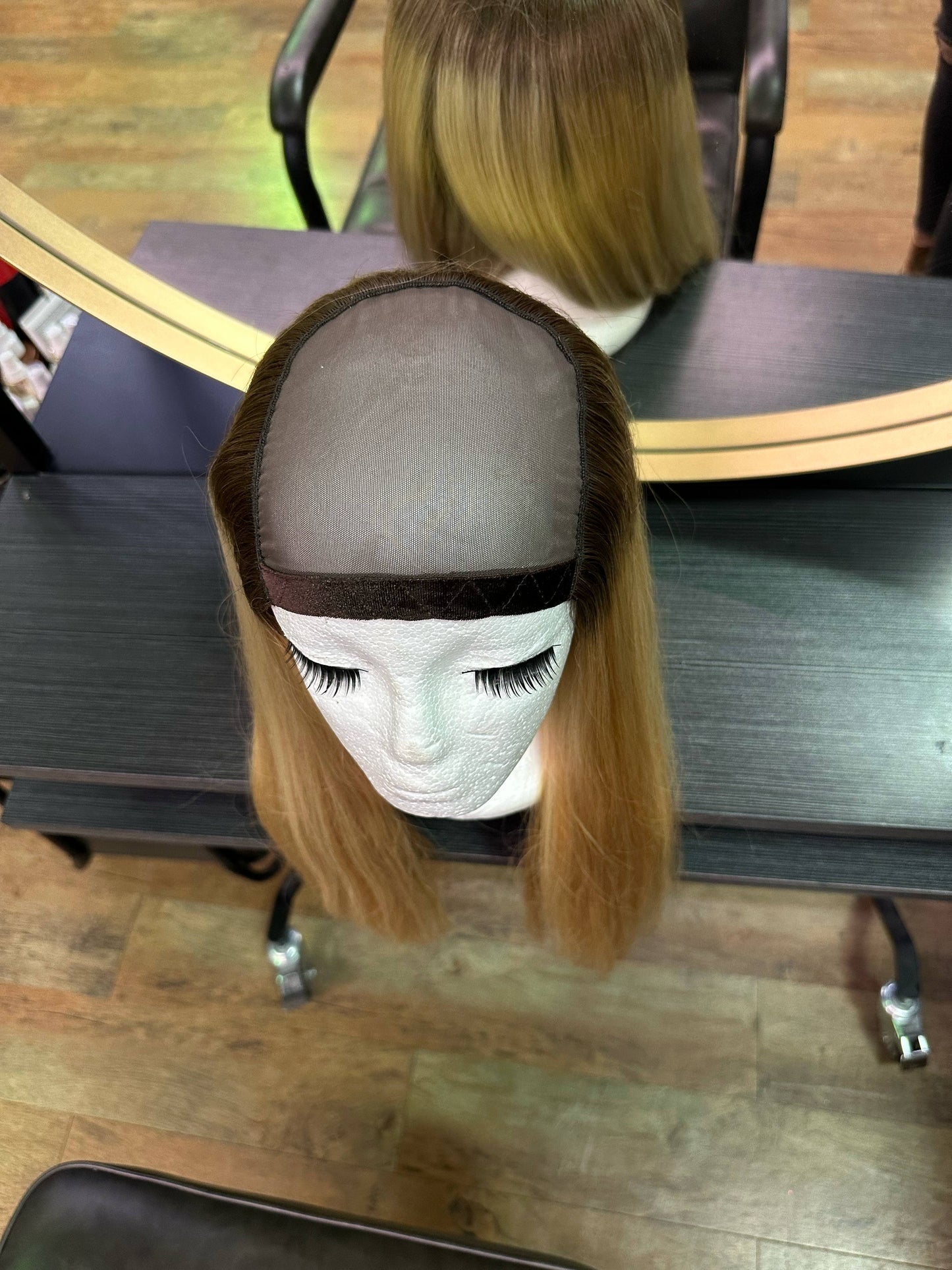 Cap Wig - 20" Natural/Golden Blonde
