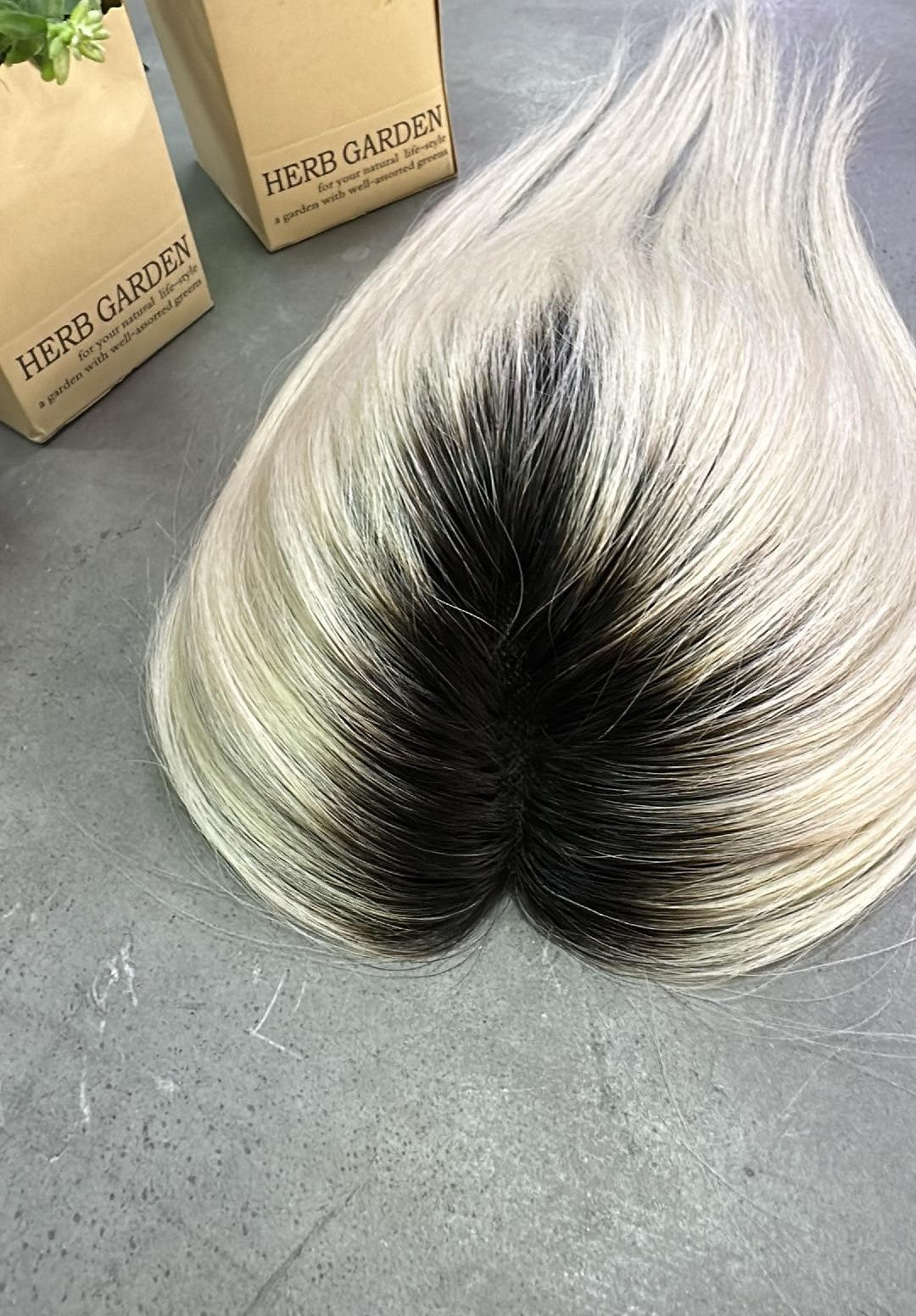 Kylie Dark Root